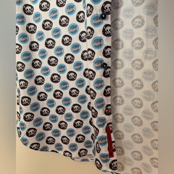 🔥NWT-Luciano Visconti black label fun pirate shark button up shirt size M - Picture 6 of 10